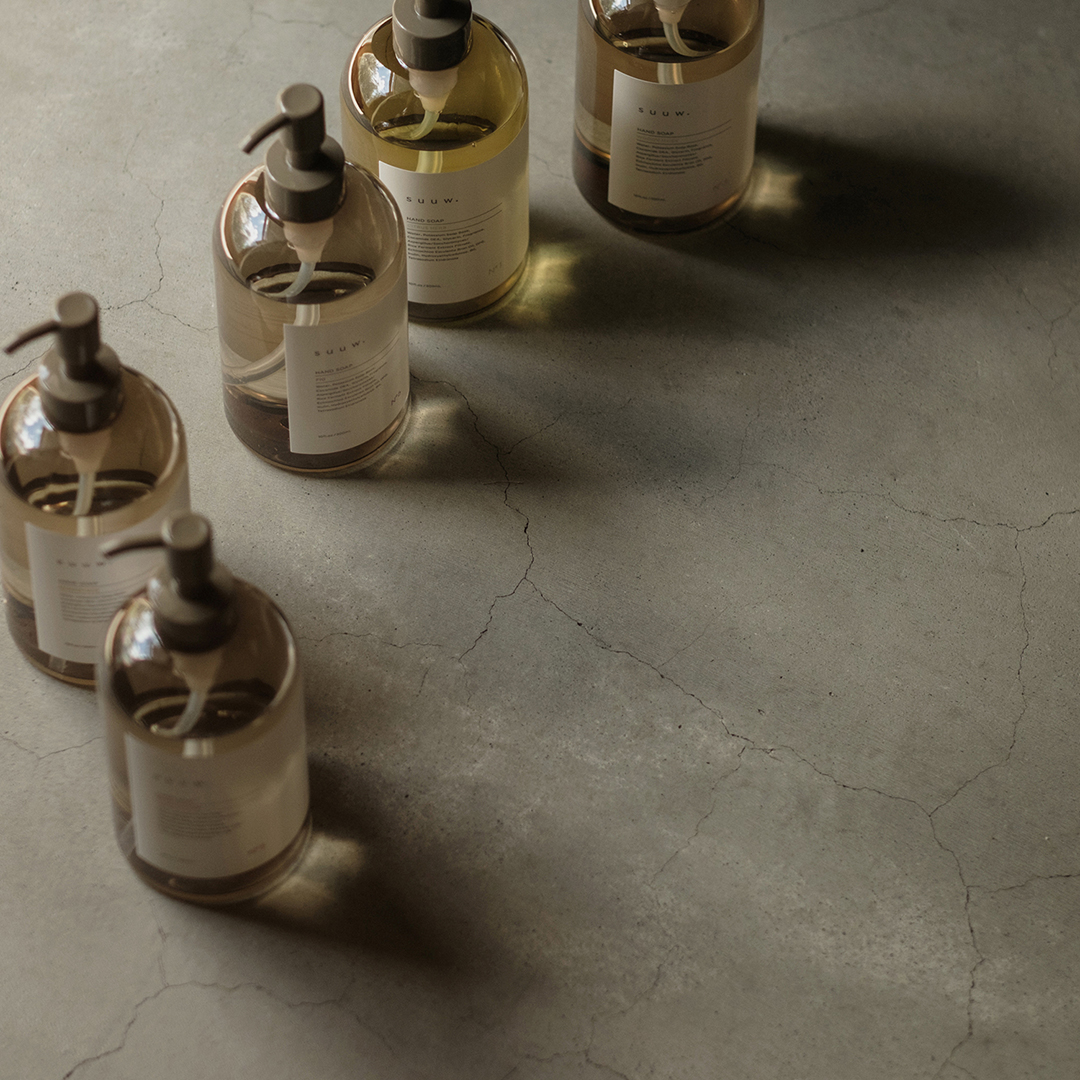 ハンドソープ N°5 SANDALWOOD | suuw. [スゥドット]
