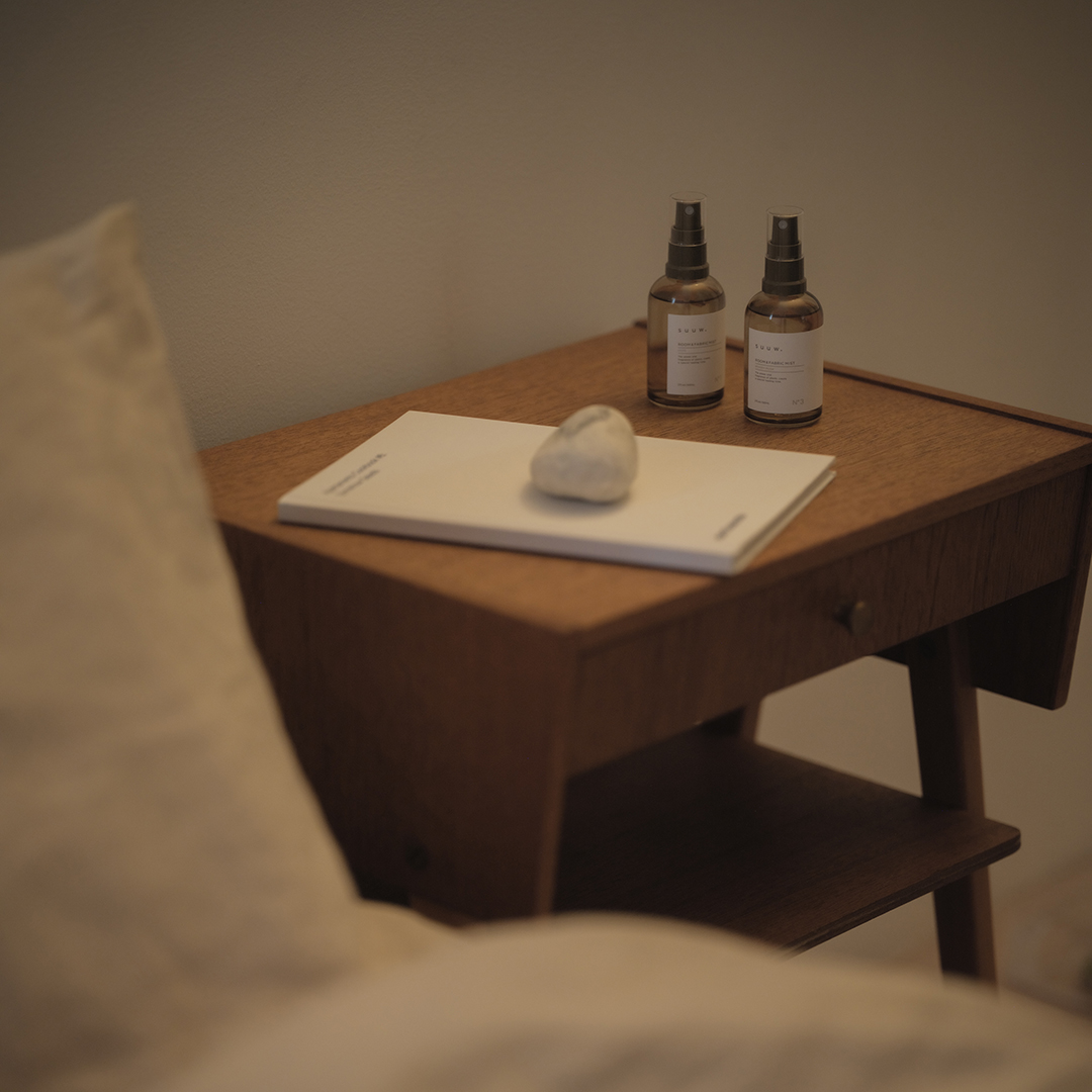 ルーム＆ファブリックミスト N°3 WOODY MUSK | suuw. [スゥドット]